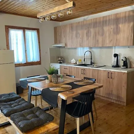 Διαμέρισμα Politis' Wooden House *
